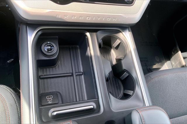 2025 Ford Expedition - $51,152