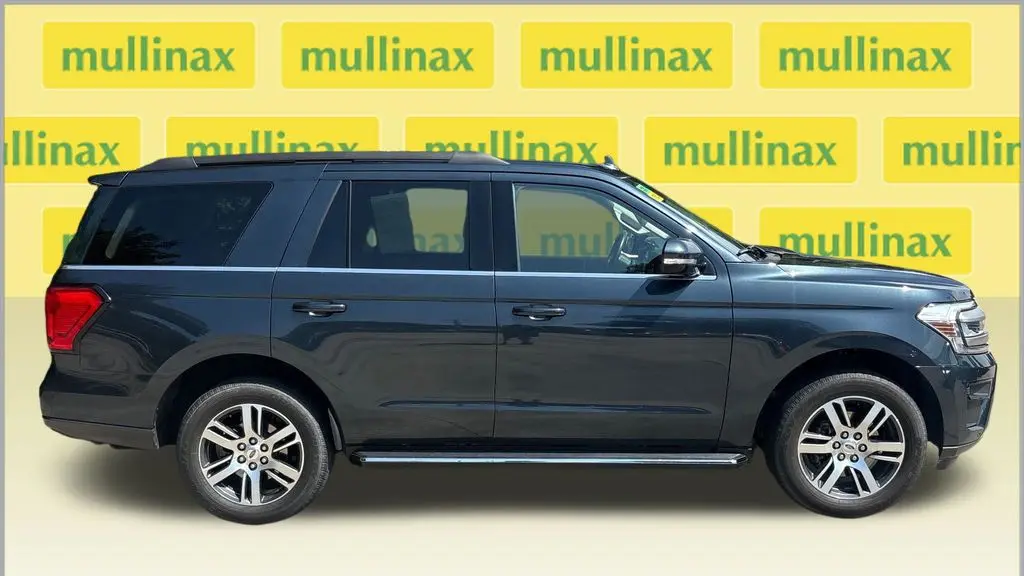 2023 Ford Expedition XLT