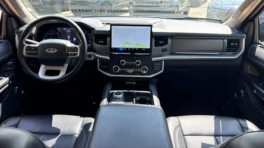 2023 Ford Expedition XLT