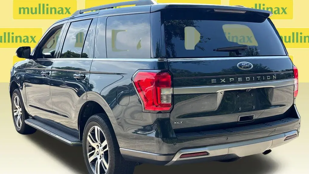 2023 Ford Expedition XLT