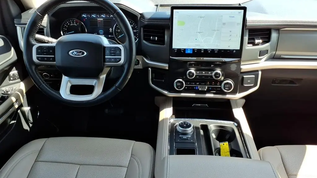 2024 Ford Expedition XLT