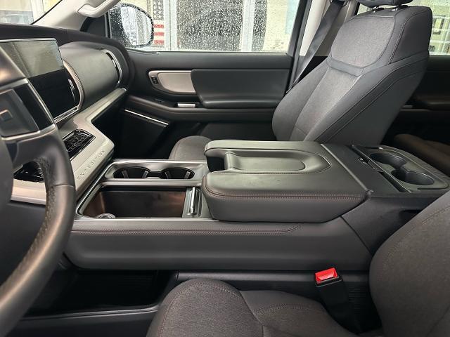 2025 Ford Expedition - $49,997