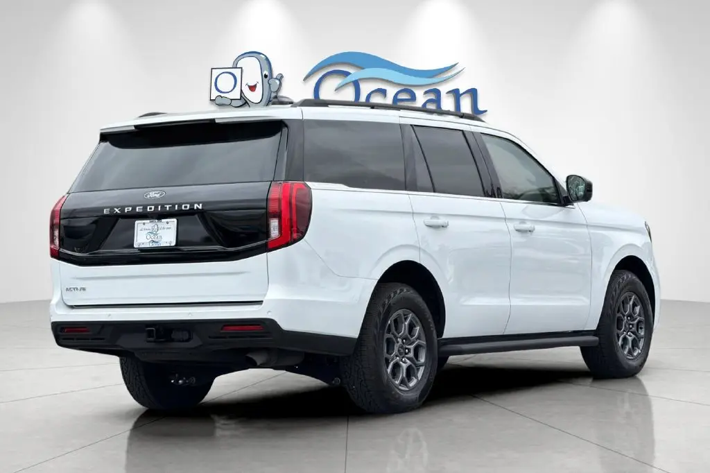 2025 Ford Expedition - $52,941