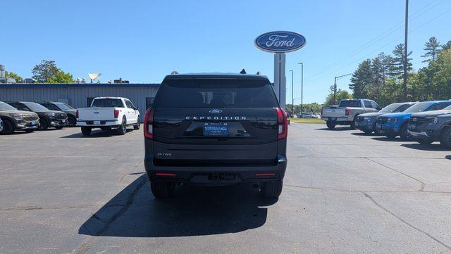 2025 Ford Expedition - $52,684