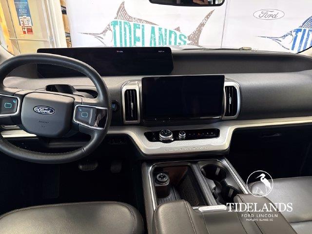 2025 Ford Expedition - $53,400