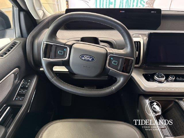 2025 Ford Expedition - $53,400