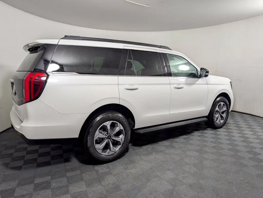 2027 Ford Expedition - $60,175