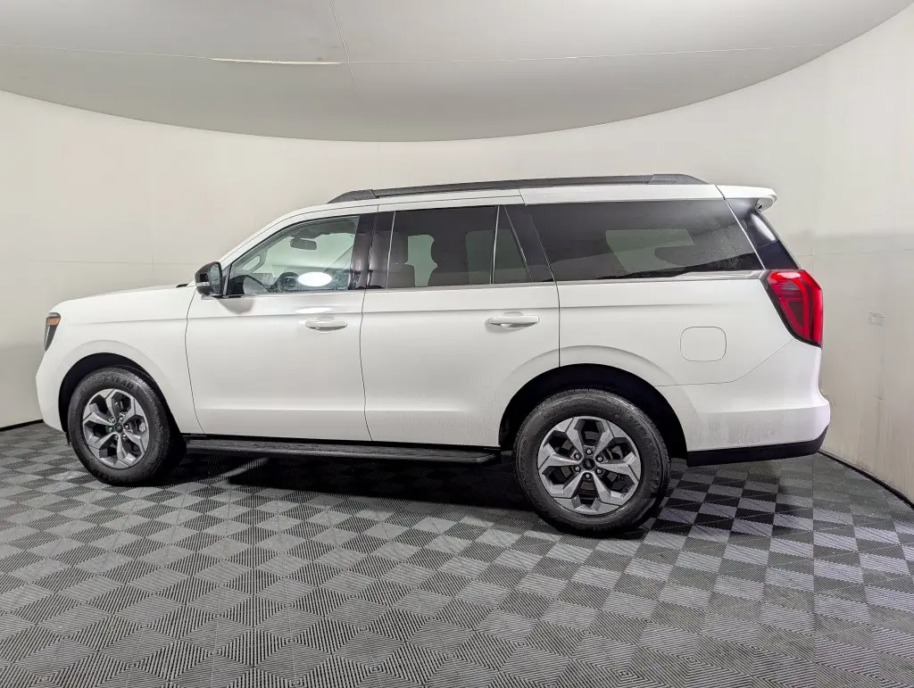 2027 Ford Expedition - $60,175