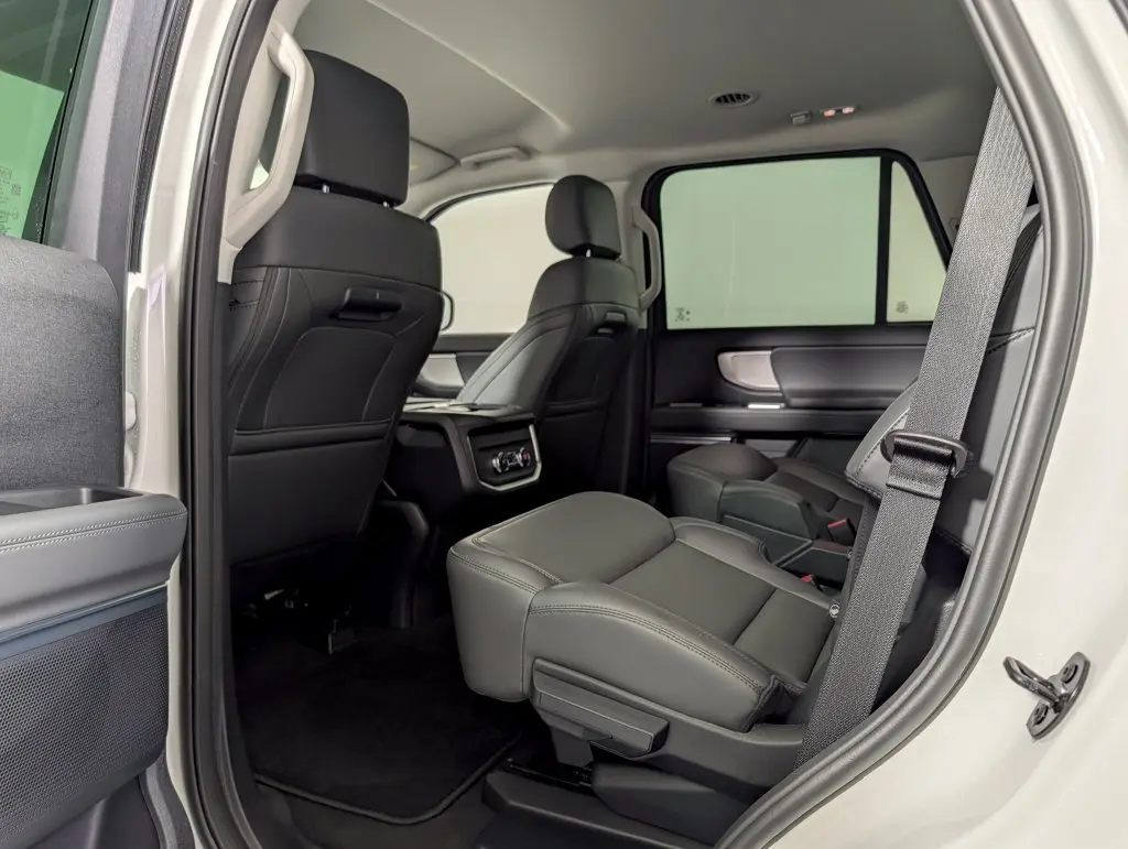 2027 Ford Expedition - $60,175