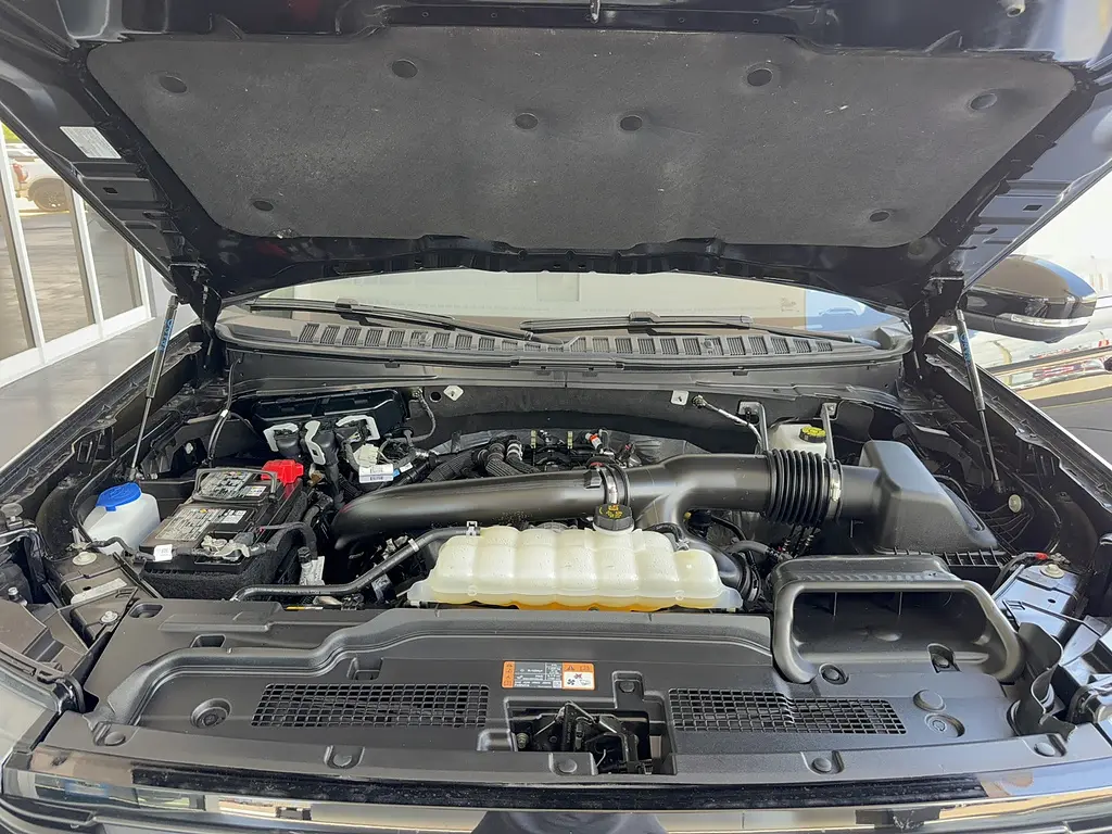 2025 Ford Expedition - $57,995