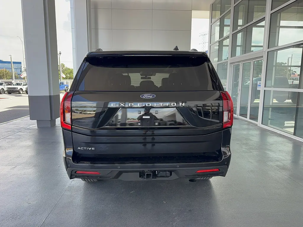 2025 Ford Expedition - $57,995