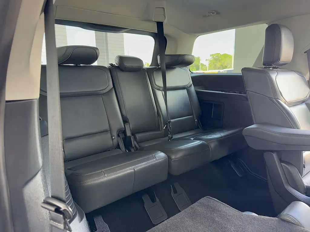 2025 Ford Expedition - $57,995