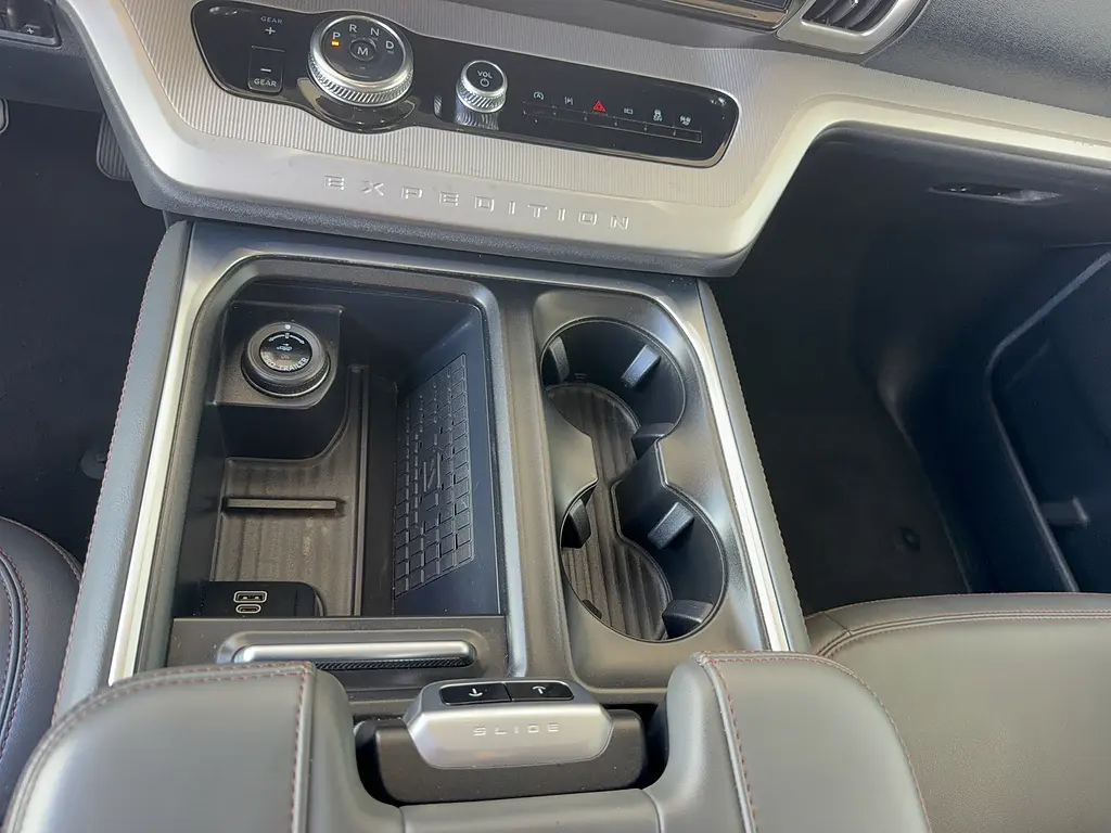 2025 Ford Expedition - $57,995