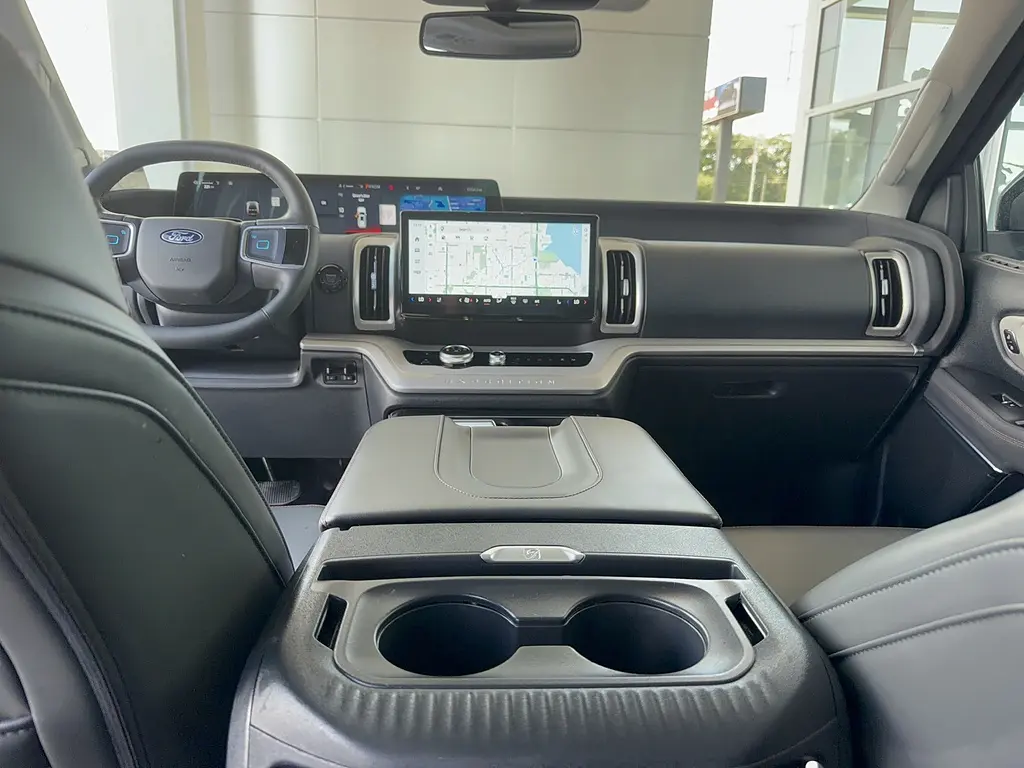2025 Ford Expedition - $57,995