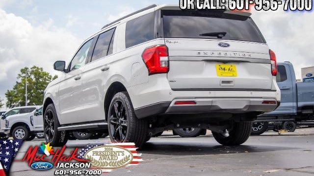 2023 Ford Expedition XLT