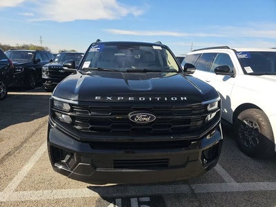 2025 Ford Expedition 4X2 Active 4DR SUV