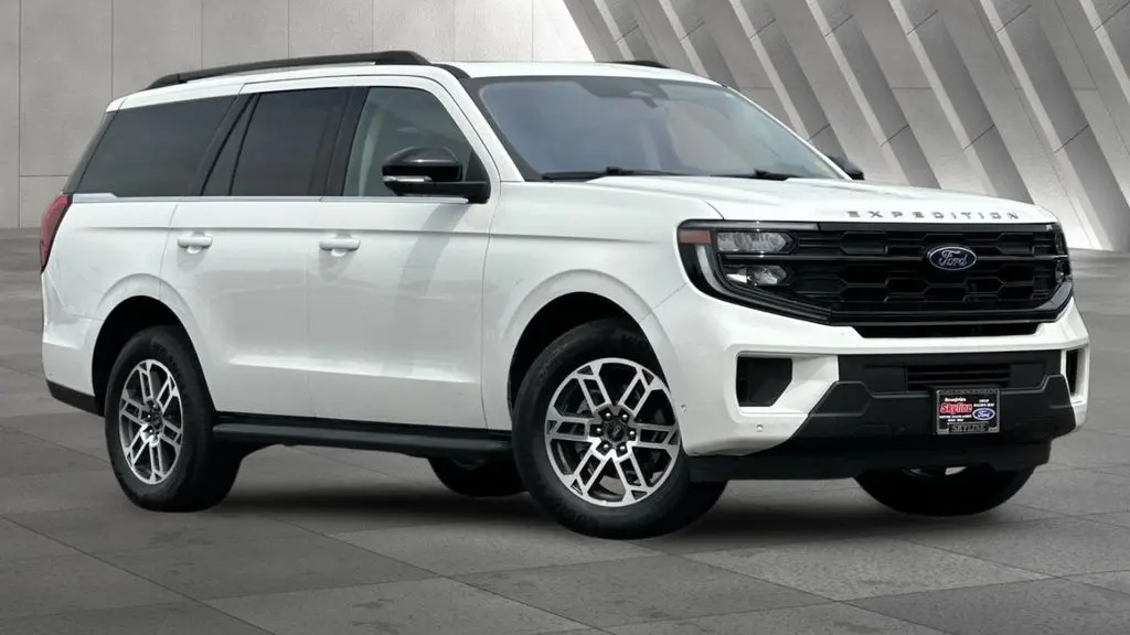 Preowned 2025 Ford Expedition Active for Sale