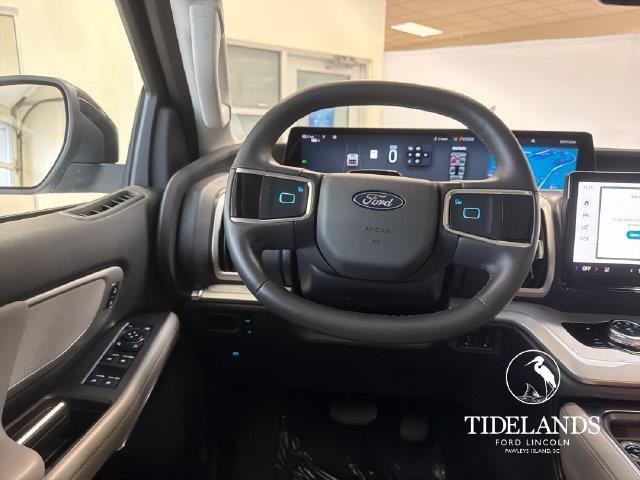 2025 Ford Expedition - $54,400