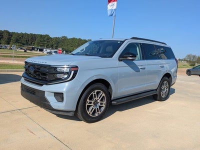 2025 Ford Expedition 4X2 Active 4DR SUV