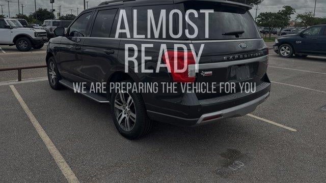 2023 Ford Expedition XLT