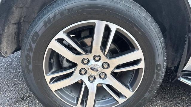 2023 Ford Expedition XLT