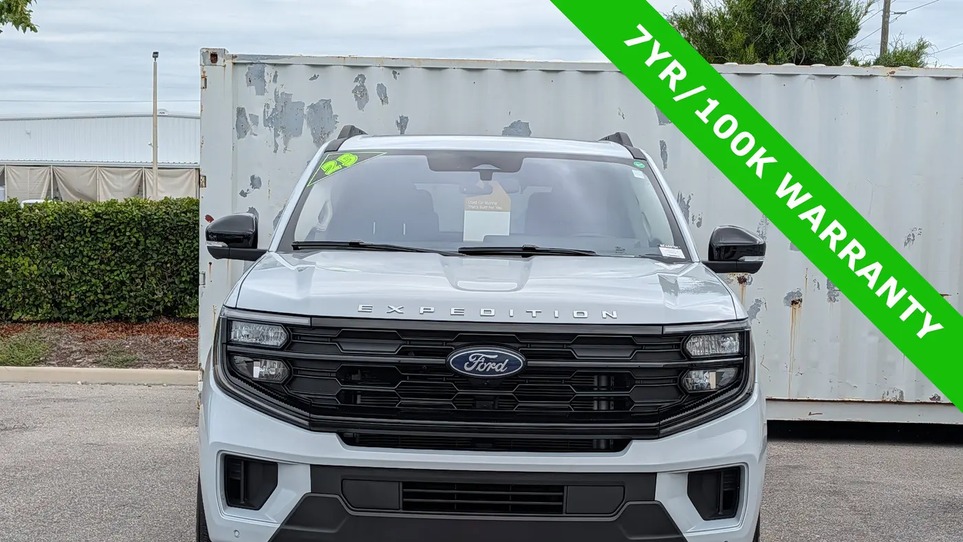 2025 Ford Expedition Active