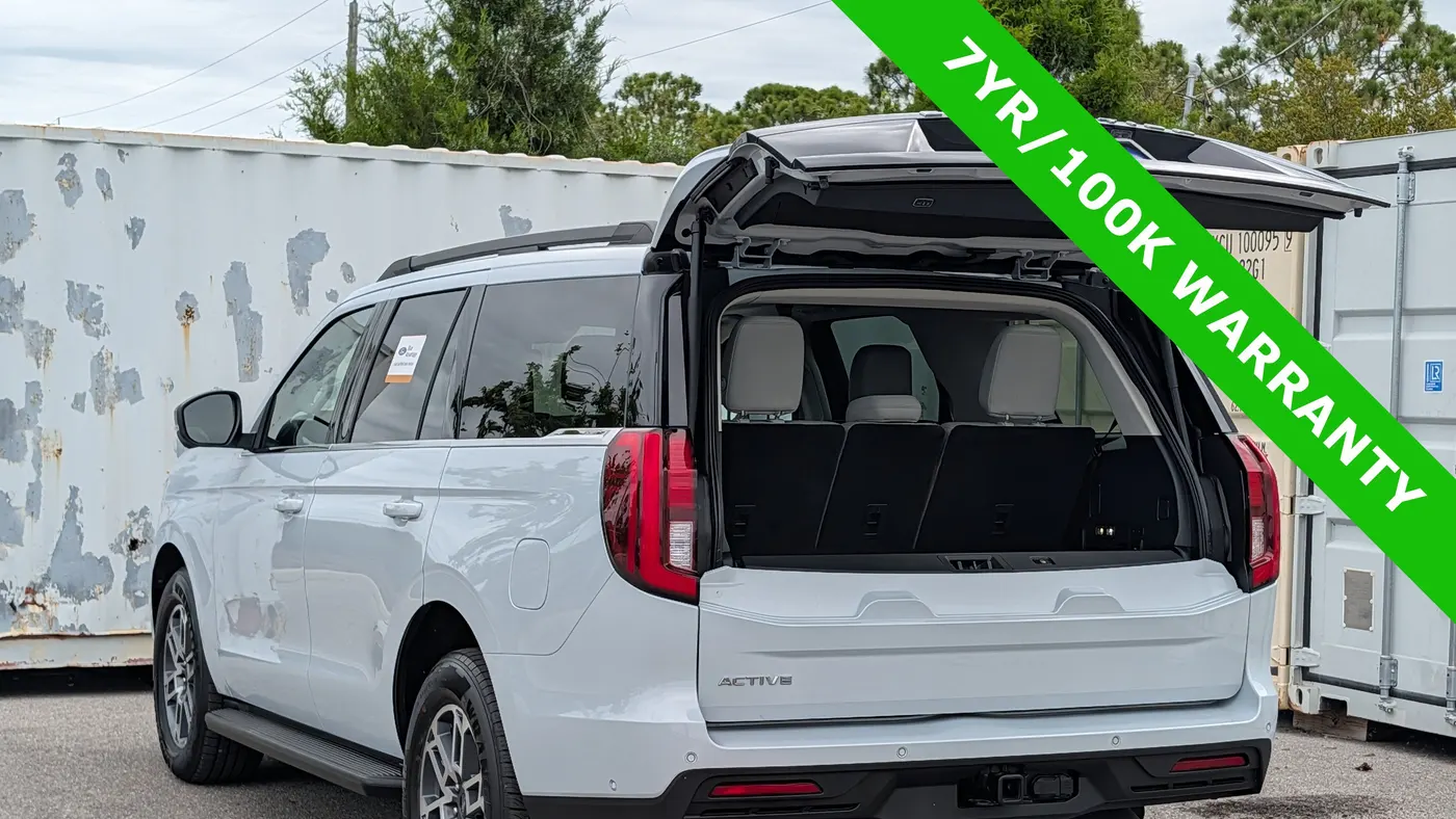 2025 Ford Expedition Active