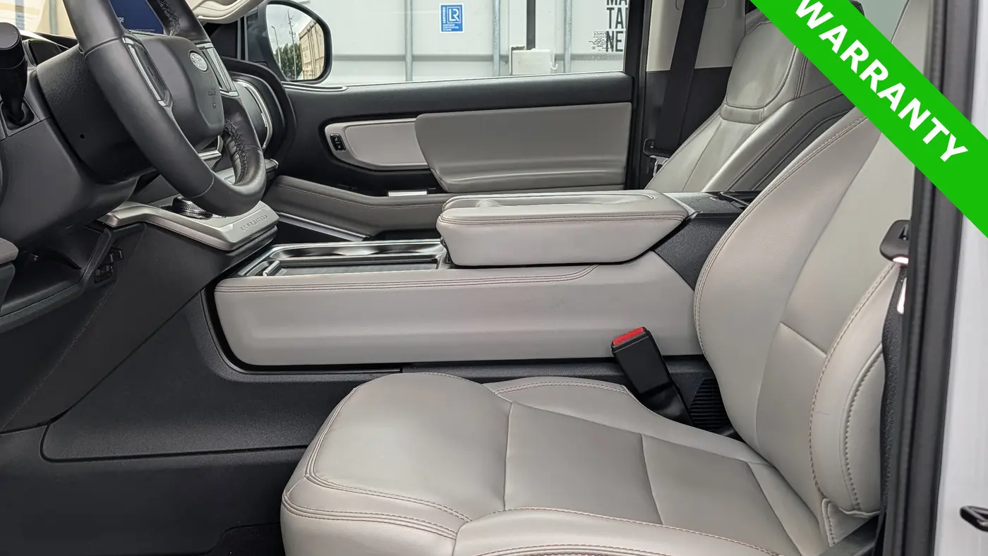 2025 Ford Expedition Active