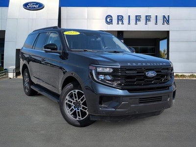 2025 Ford Expedition 4X2 Active 4DR SUV