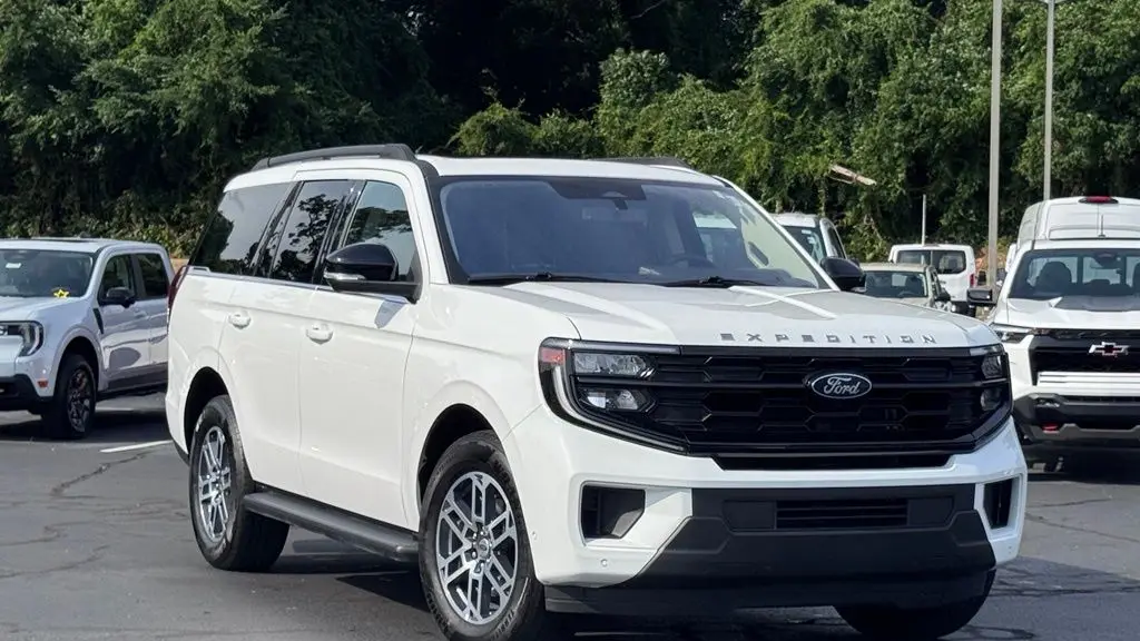 Preowned 2025 Ford Expedition Active for Sale