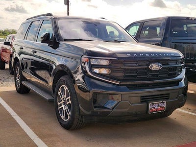 2025 Ford Expedition 4X2 Active 4DR SUV