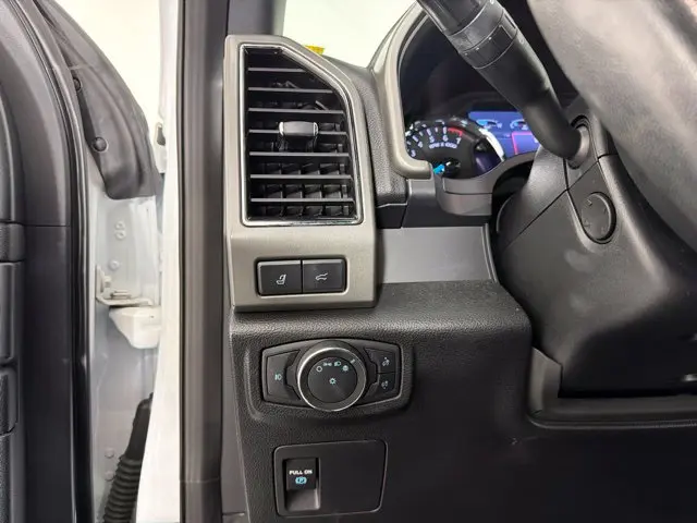 2020 Ford Expedition - $29,000
