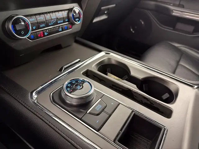2020 Ford Expedition - $29,000