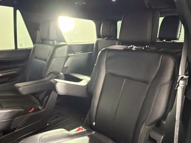 2021 Ford Expedition - $24,500