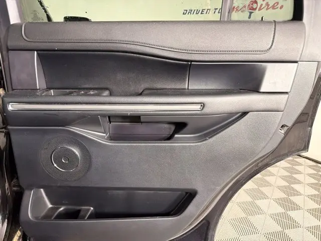 2021 Ford Expedition - $24,500