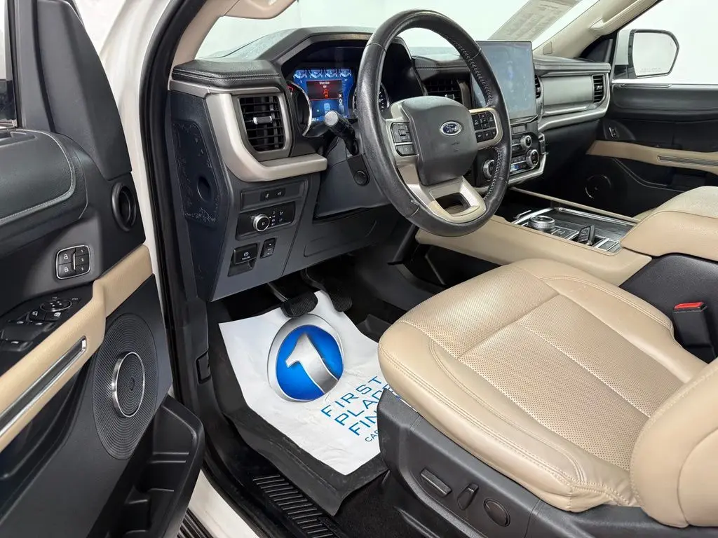 2022 Ford Expedition - $32,775
