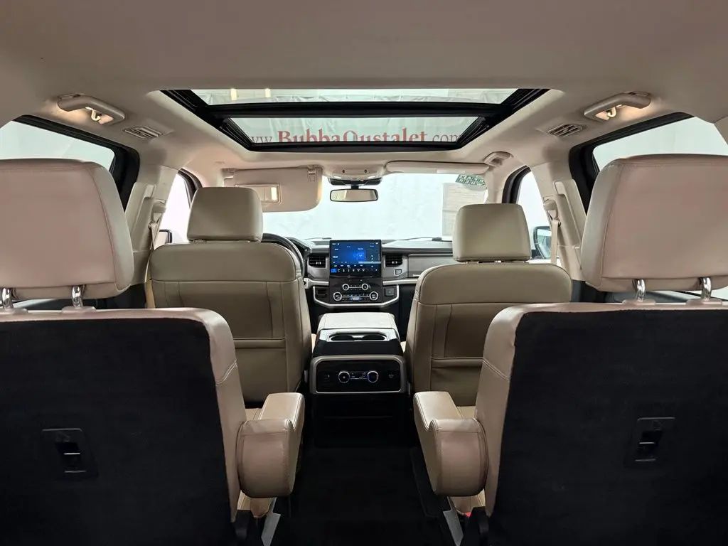 2022 Ford Expedition - $32,775
