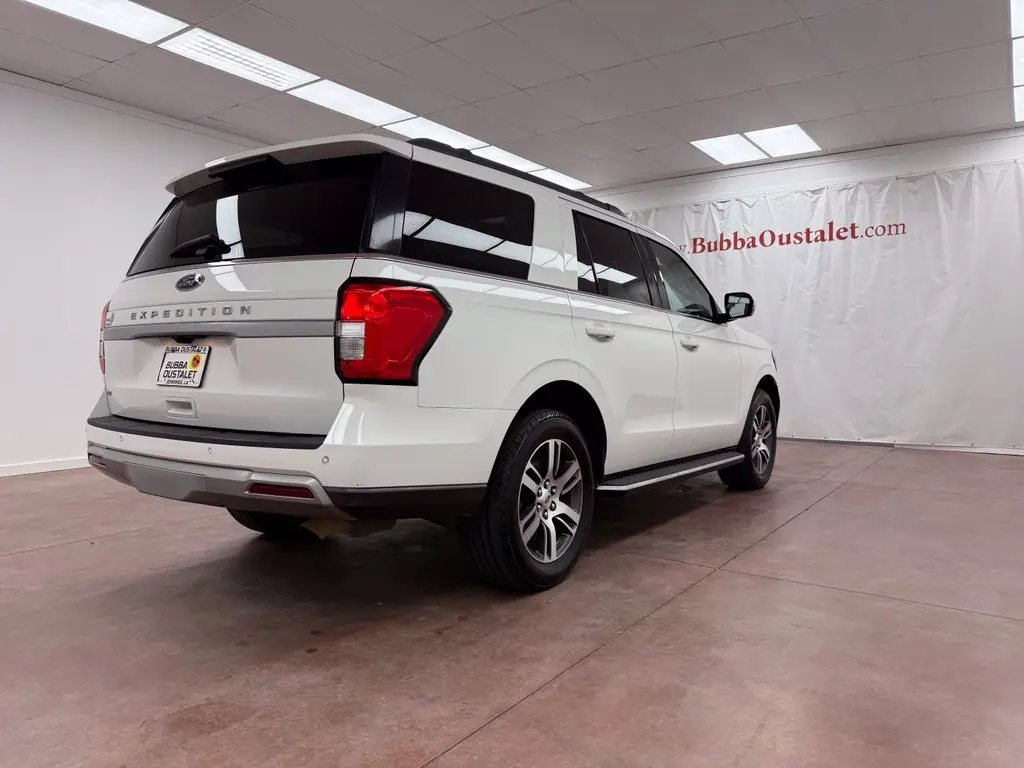 2022 Ford Expedition - $32,775