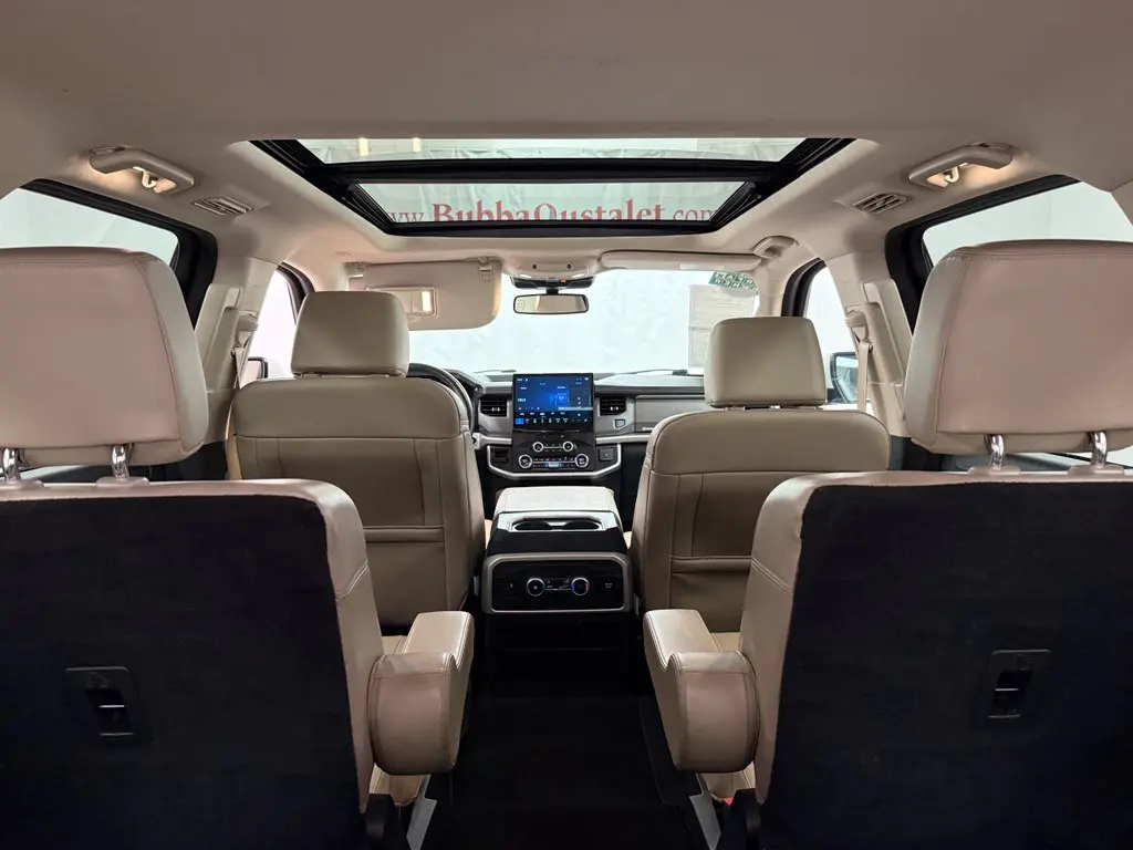 2022 Ford Expedition - $32,775