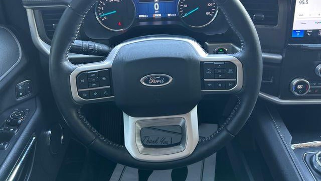 2022 Ford Expedition XLT