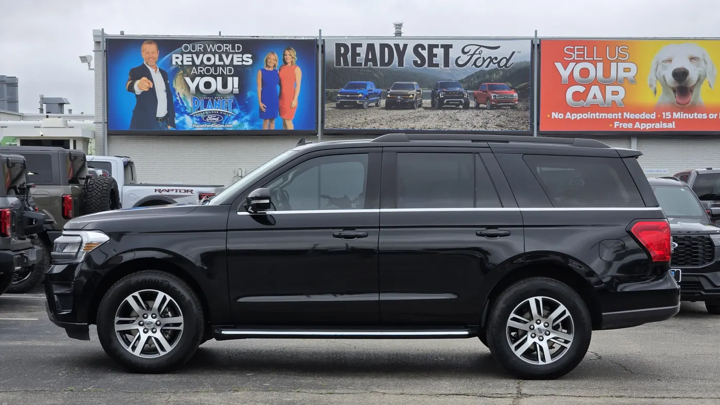 2022 Ford Expedition XLT
