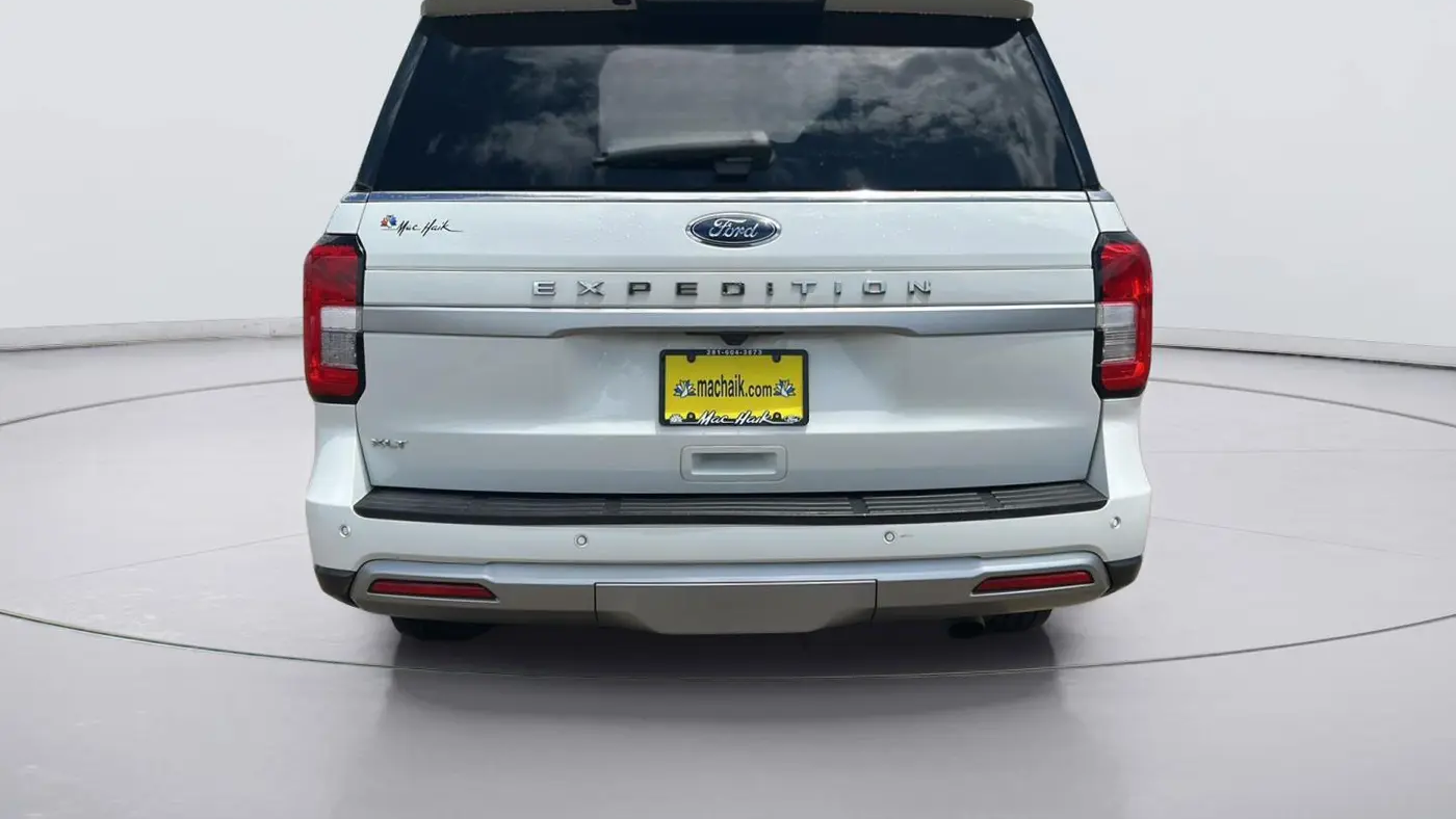 2022 Ford Expedition XLT