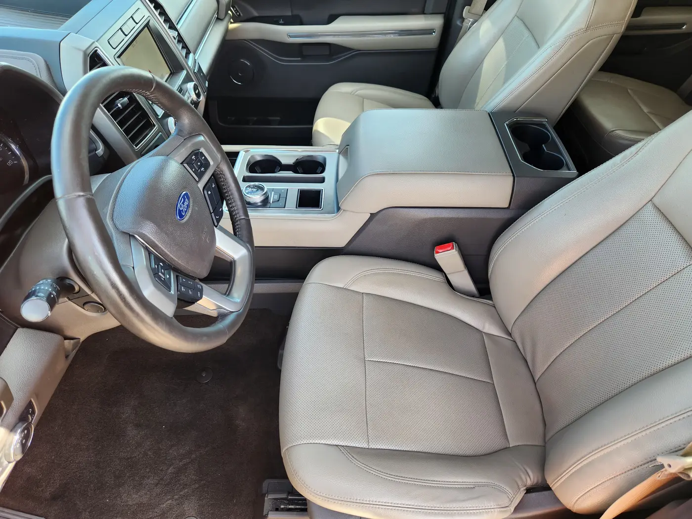 2021 Ford Expedition - $21,905
