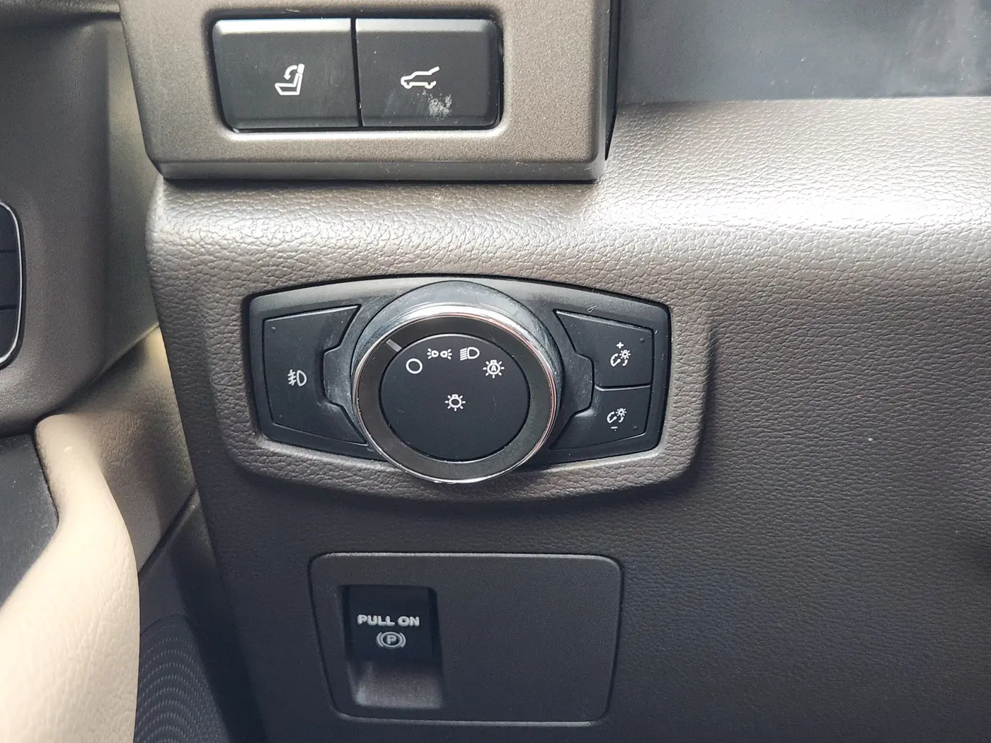 2021 Ford Expedition - $21,905