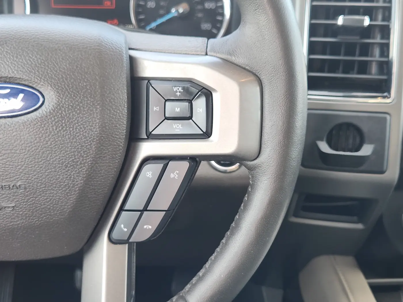 2021 Ford Expedition - $21,905