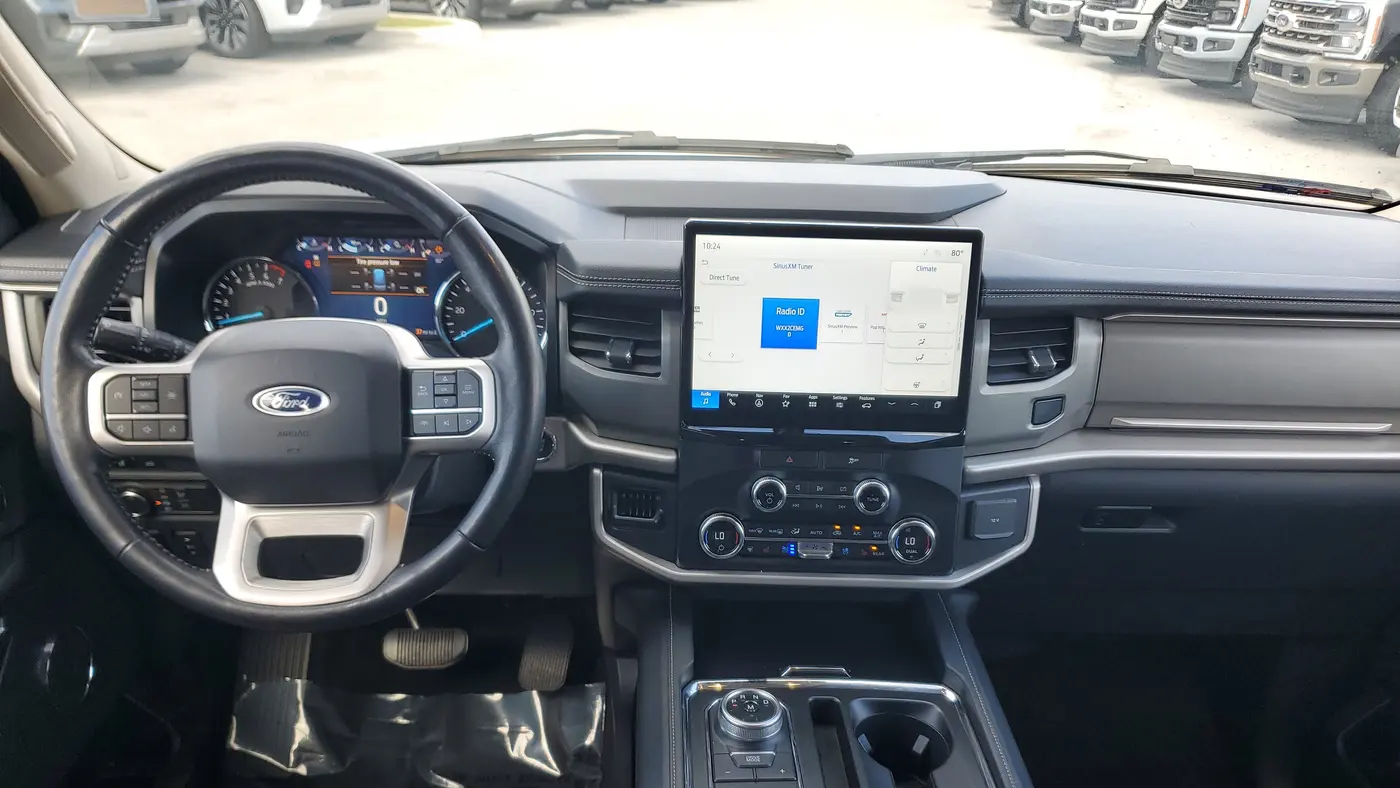 2022 Ford Expedition XLT