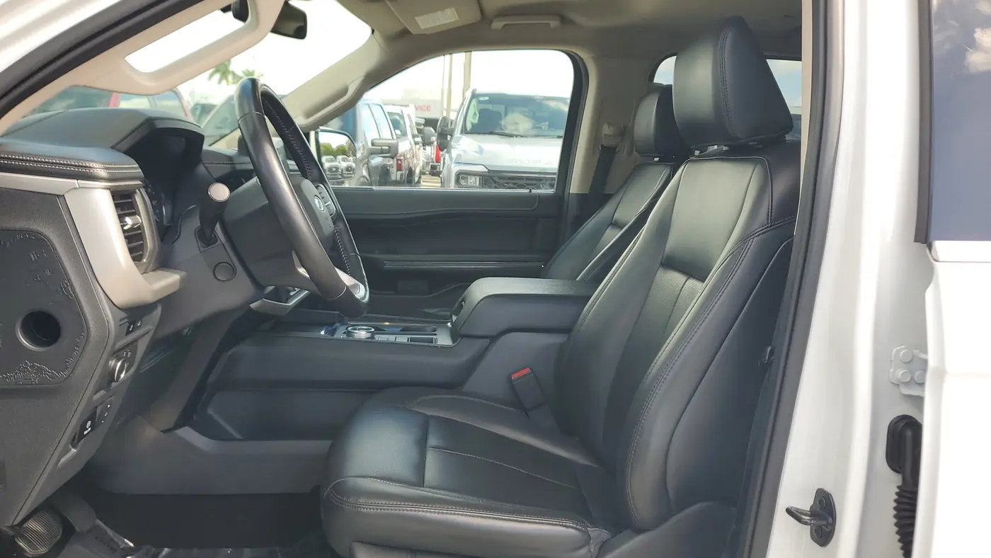 2022 Ford Expedition XLT