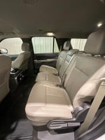 2018 Expedition Thumbnail 11