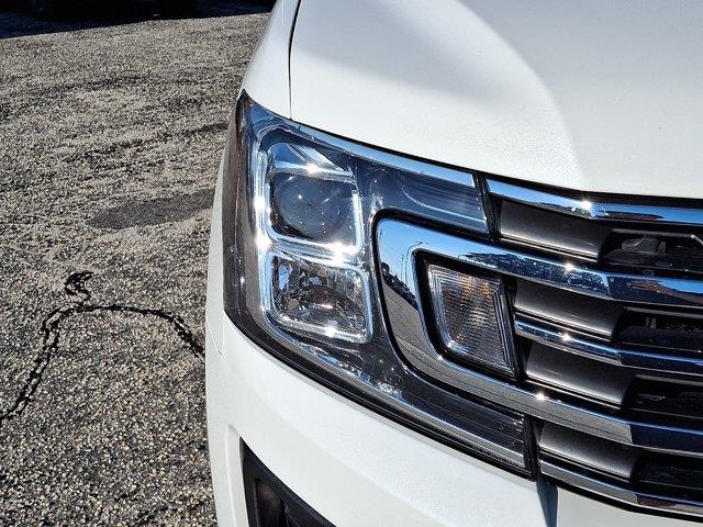 2021 Ford Expedition - $35,900