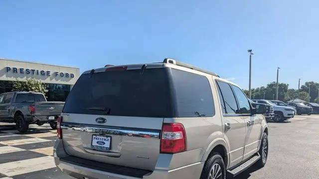 2017 Ford Expedition XLT